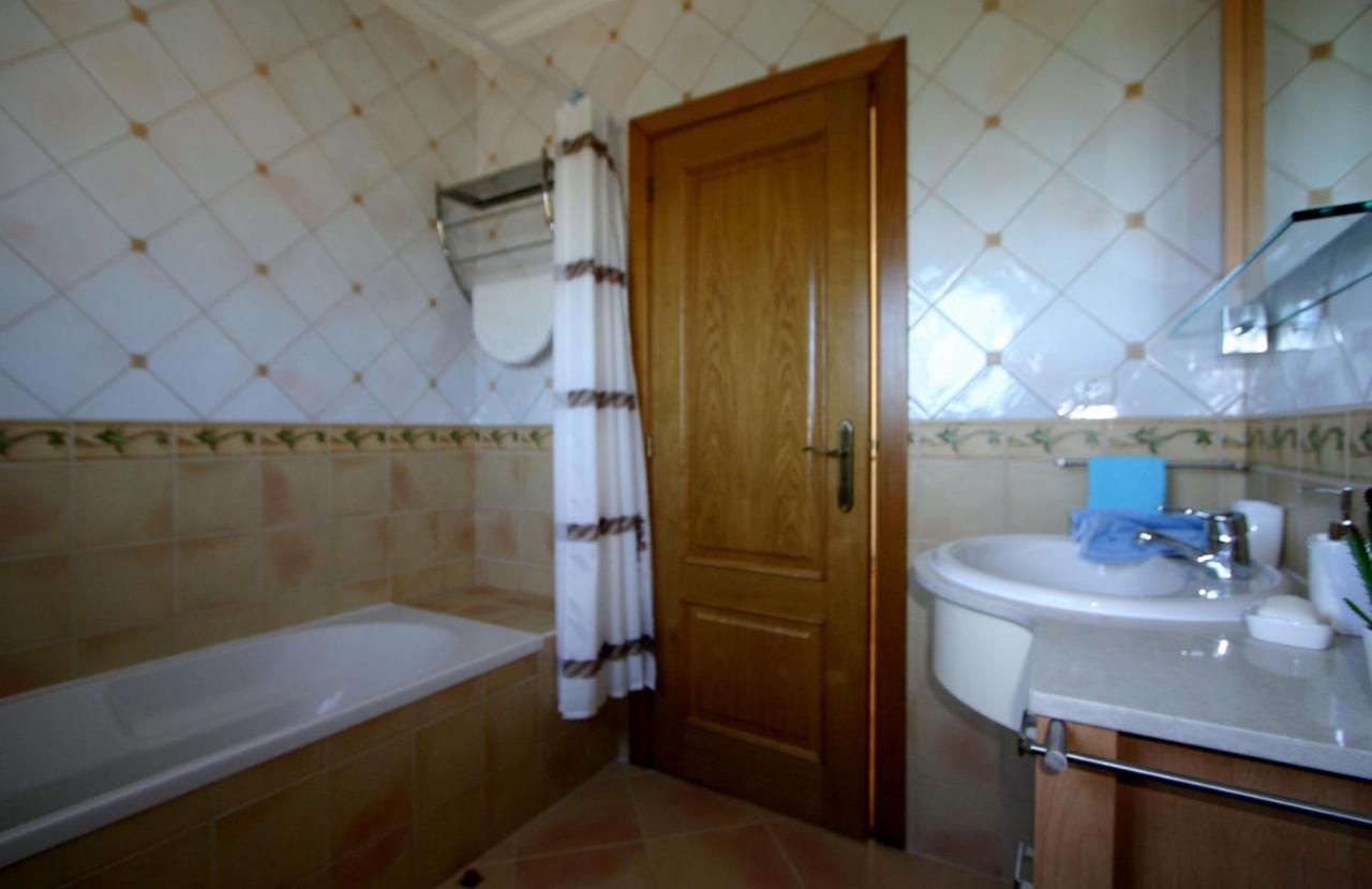 Villa Vista Mar Piscina Suites Fuzeta Bagian luar foto
